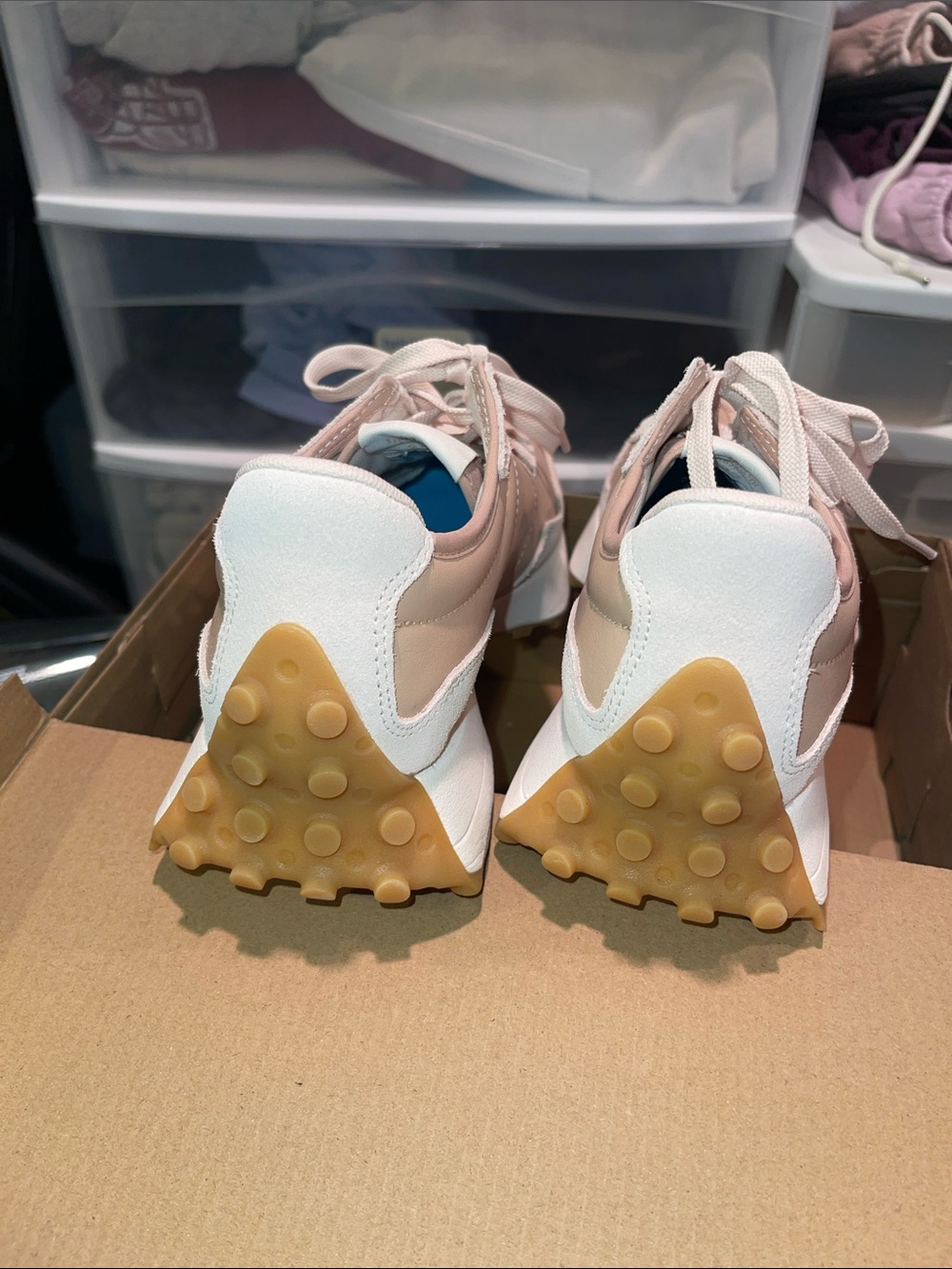 New Balance Sneakers in Blush Pink & Cream - Picture 4 of 4